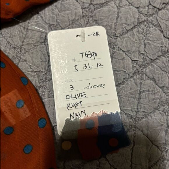 Mine Rust Polka Dot Blouse - Picture 3 of 4